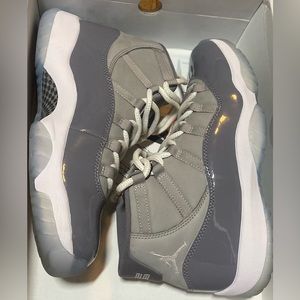 Retro Air Jordan 11 Cool Gray Size 10.5